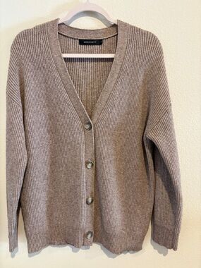 Knit Cardigan Sweater with Full length  sleeves